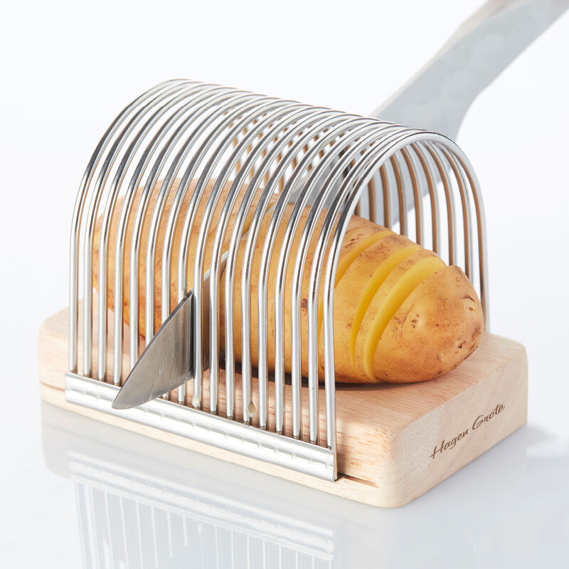 Coupez des pommes de terre «hasselback» à la suédoise avec une régularité parfaite Photo 2