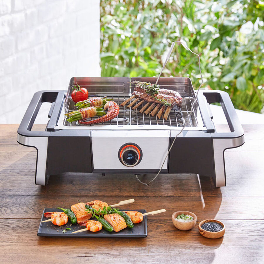 Gril de table électrique à fonction Boost 500 °C pour des steaks