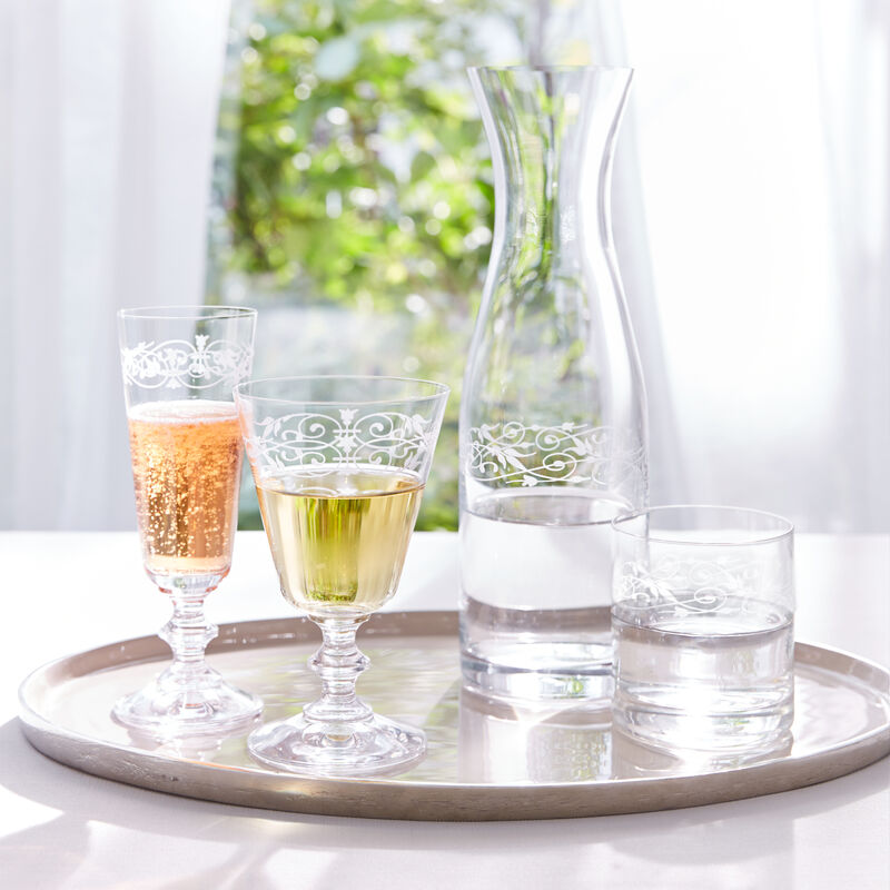 Élégants verres à vin en cristal  aux motifs de sarments en filigrane par pantographie Photo 2