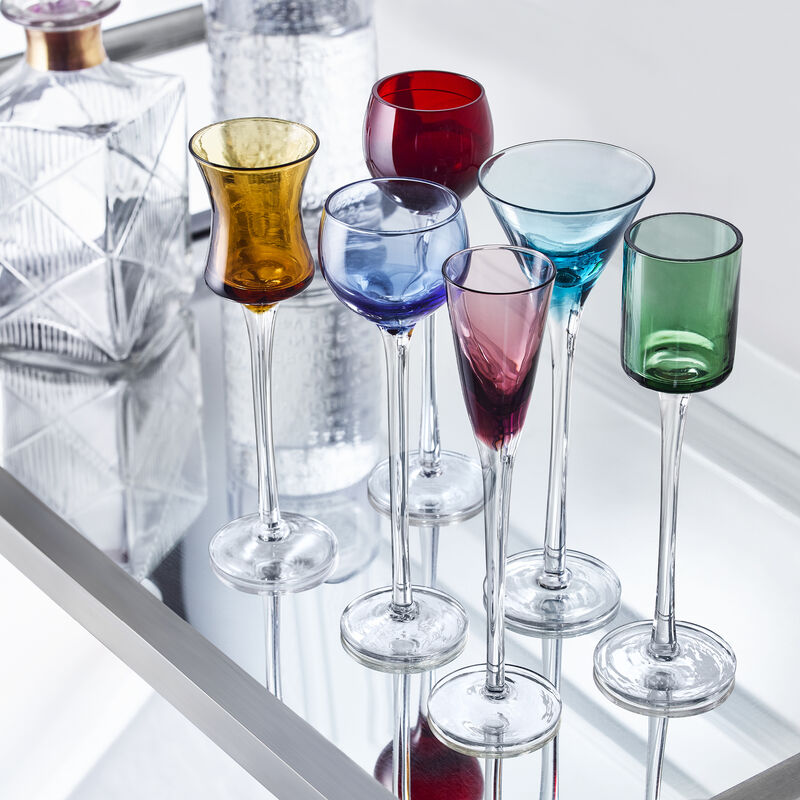 Ensemble de verres à liqueur dans des coloris de pierres précieuses Photo 2