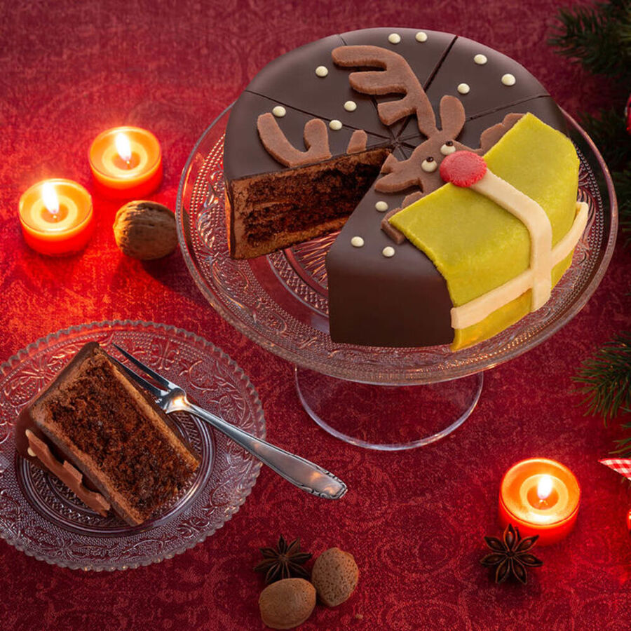 Gateau De Noel Typique Des Cafes Viennois Un Plaisir Irresistible Au Motif De Renne Hagen Grote Gmbh