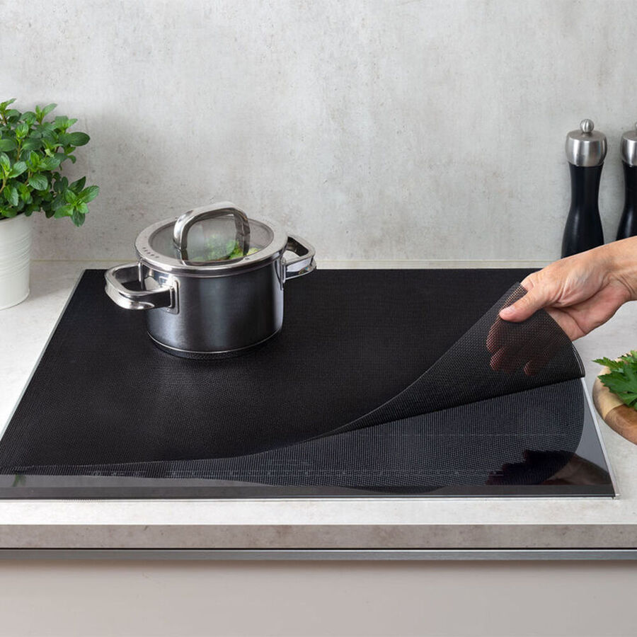 Le Tapis A Revetement Antiadhesif Protege Votre Table De Cuisson A Induction Pendant La Cuisson Hagen Grote Gmbh