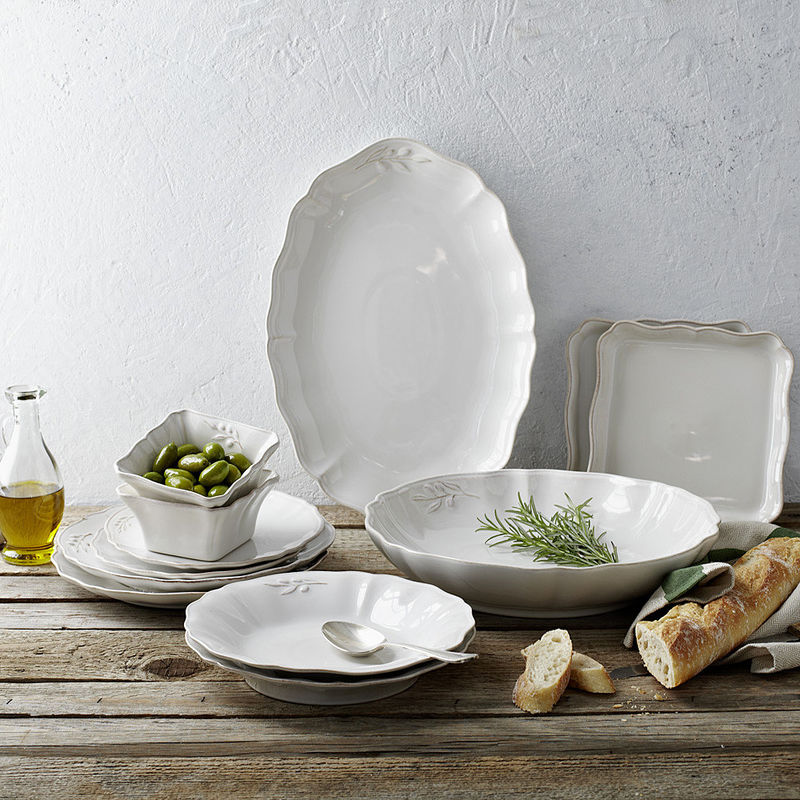 Plat carré : Ravissante vaisselle méditerranéenne à décor olives et patiné Photo 2