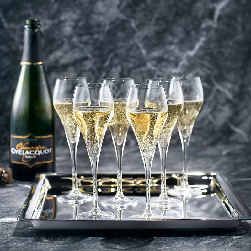 Les verres à champagne originaux, des classiques élégants pour une dégustation stylée Photo 2