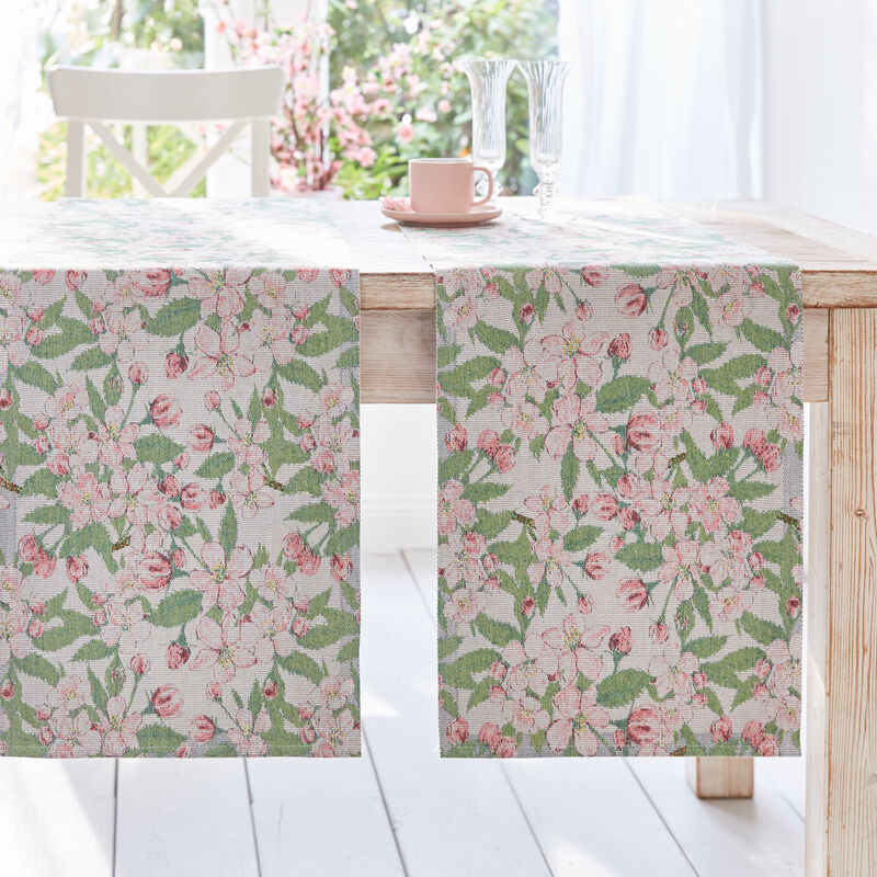 Chemin de table suédois en coton bio au charmant motif de fleurs de pommier