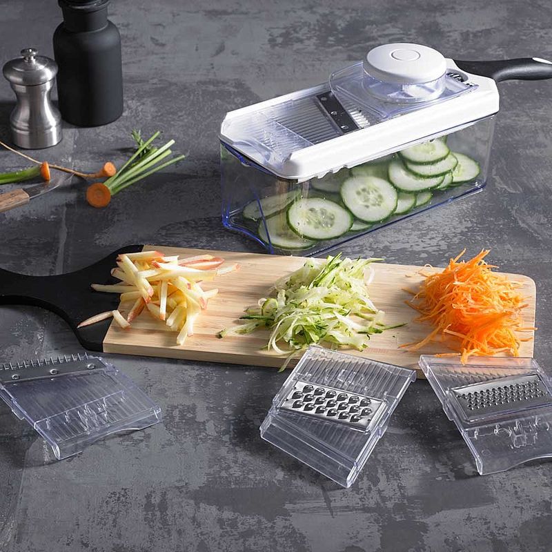 Cuisine propre : coupe-légumes avec récipient collecteur et 4 plaques de coupe