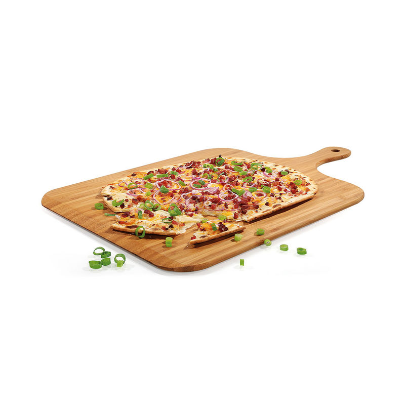 Planche rectangulaire à pizza et tarte flambée : directement du four à la table