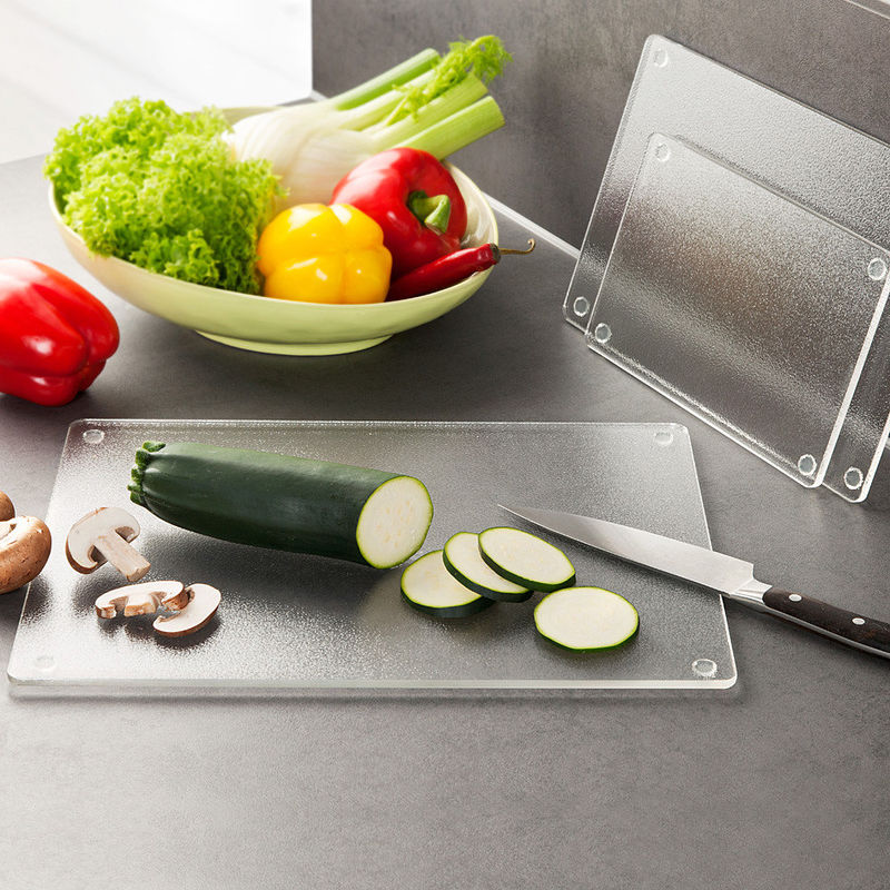 Planches à découper et plans de travail avec rebords en acrylique protègent votre cuisine