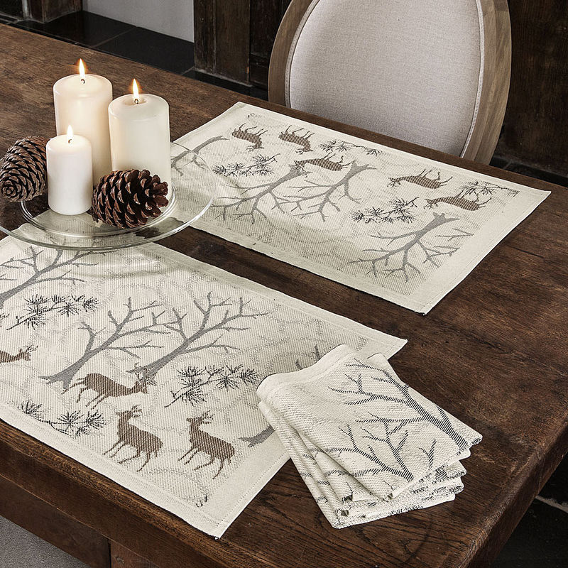 Set de table: Impressions de forêt hivernale sur linge de table jacquard de Suède
