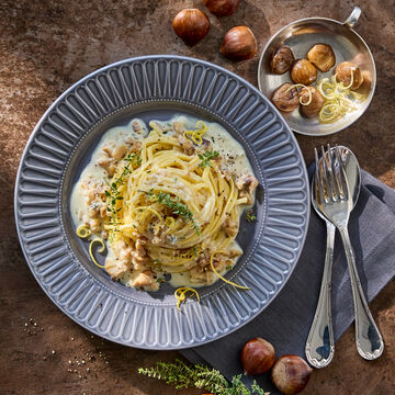 Image du produit pour 'Linguine � la sauce aux marrons, roquefort et citron'