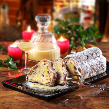 Image du produit pour 'Spcialit innovante : le plus fin Stollen de Nol au fourrage pte d'amandes-liqueur aux oeufs'