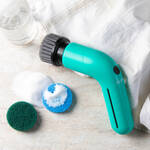 Image du produit pour 'Brosse de nettoyage sans fil - 6 embouts interchangeables'