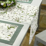 Image du produit pour 'Chemin de table � P�querettes � - Fabrication artisanale allemande, 50 x 150 cm'