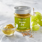 Image du produit pour 'Moutarde au riesling, aux grains de moutarde entiers et � la fine note vineuse, 130 ml'