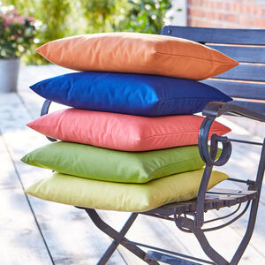 Image du produit pour 'Housse de coussin : linge de table de jardin et de terrasse r�sistant aux intemp�ries et aux taches'