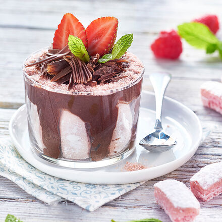 Image du produit pour 'Mousse au chocolat noir et Biscuits Roses de Reims'