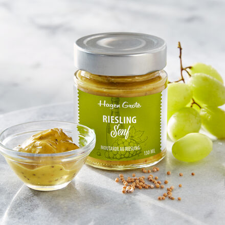 Image du produit pour 'Moutarde au riesling, aux grains de moutarde entiers et � la fine note vineuse, 130 ml'