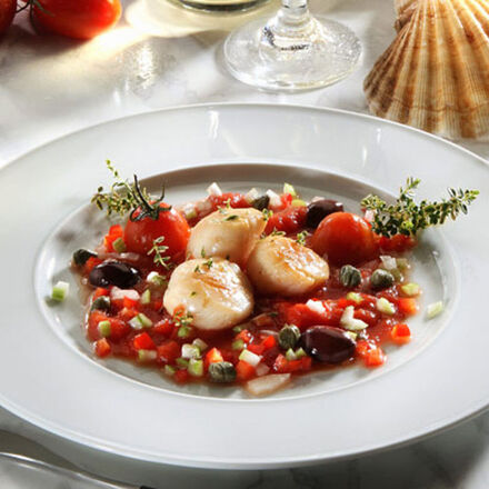 Image du produit pour 'Noix de Saint-Jacques sur coulis de tomates San Marzano'