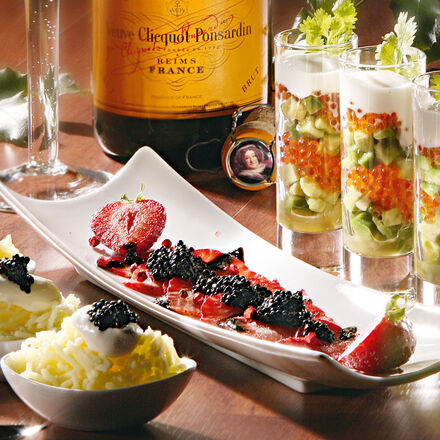 Image du produit pour 'Trois amuse-bouches diffrents au caviar'